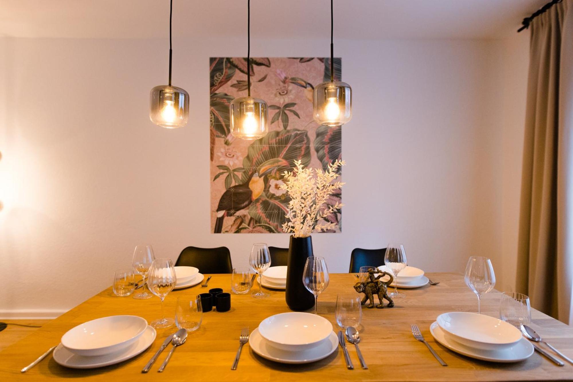 Staylight City - Premium Appartements Mit Balkon هيلدسهايم الغرفة الصورة