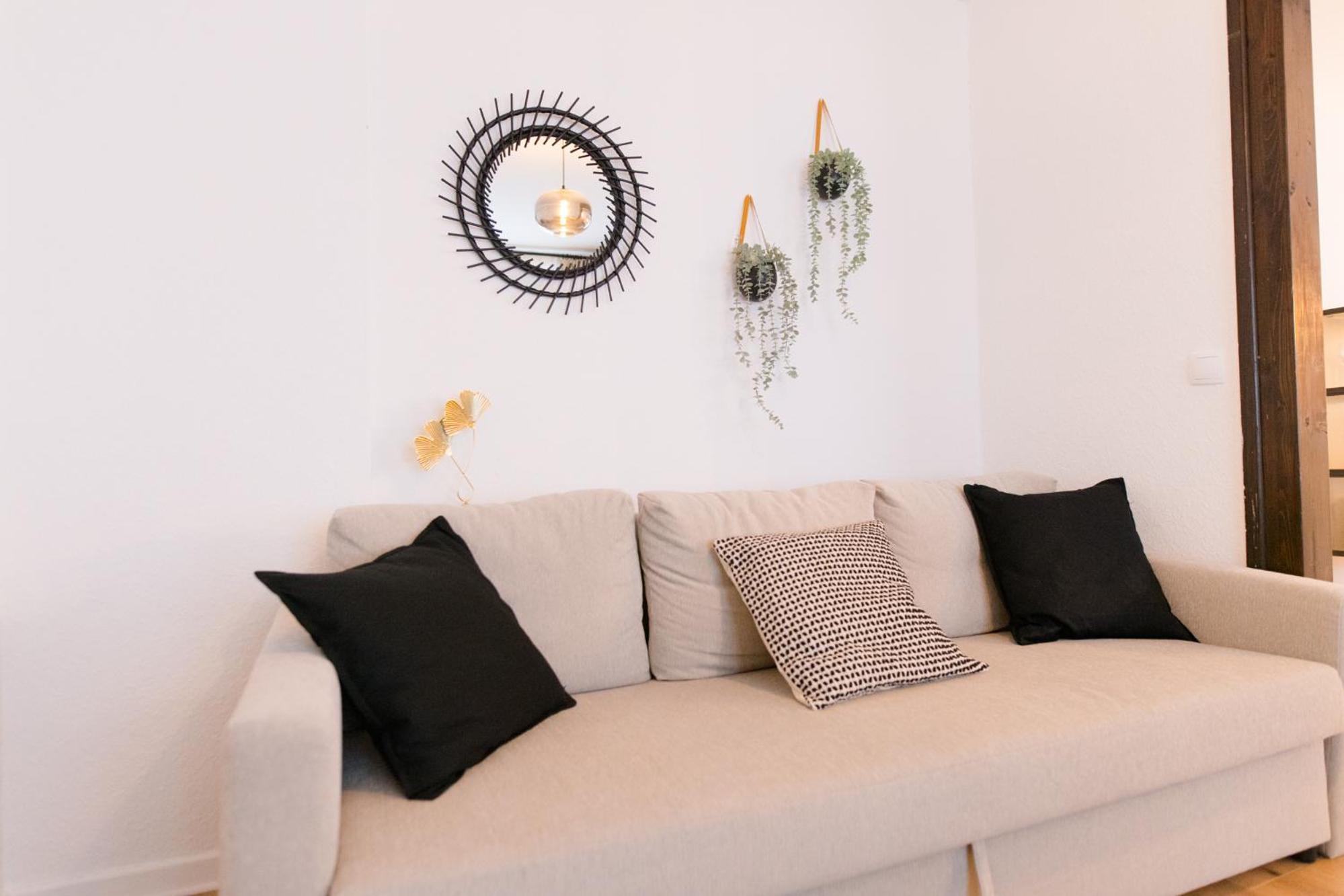 Staylight City - Premium Appartements Mit Balkon هيلدسهايم الغرفة الصورة